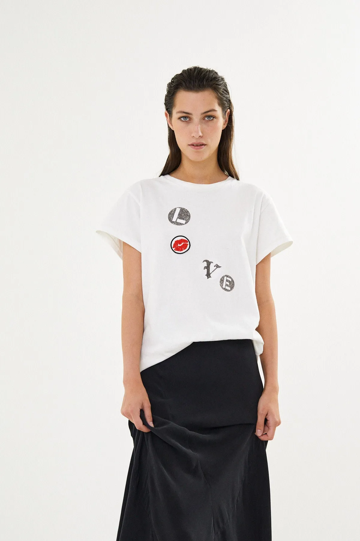 Ambla - Love patch t-shirt I Chalk