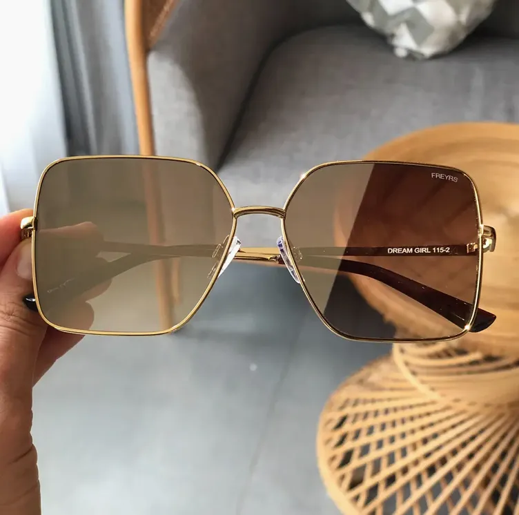 Dream Girl Sunglasses - Gold