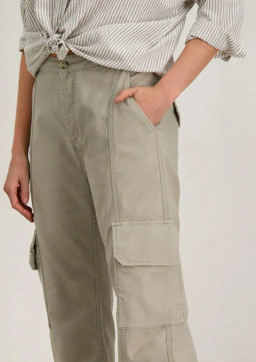 Elly Pant