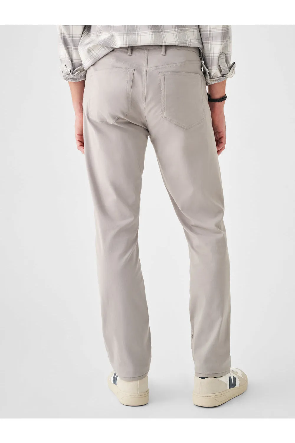Faherty Movement 5 Pocket Pant- 32"