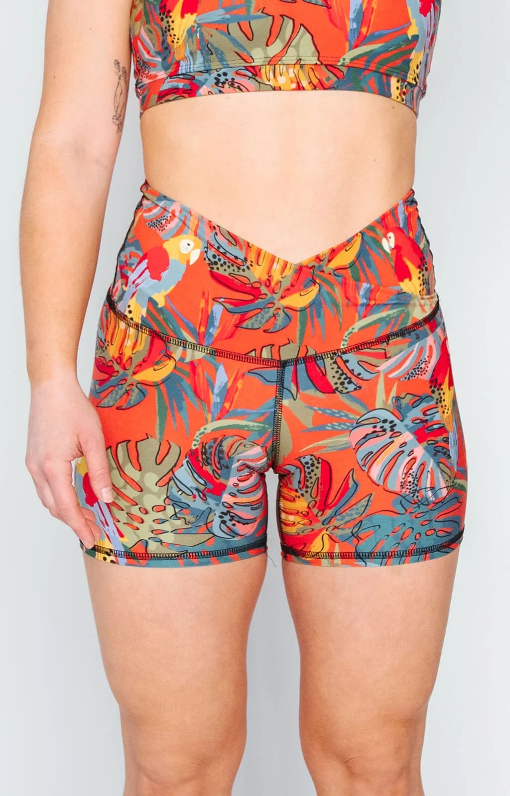 Movement Short in Tropical Paradise