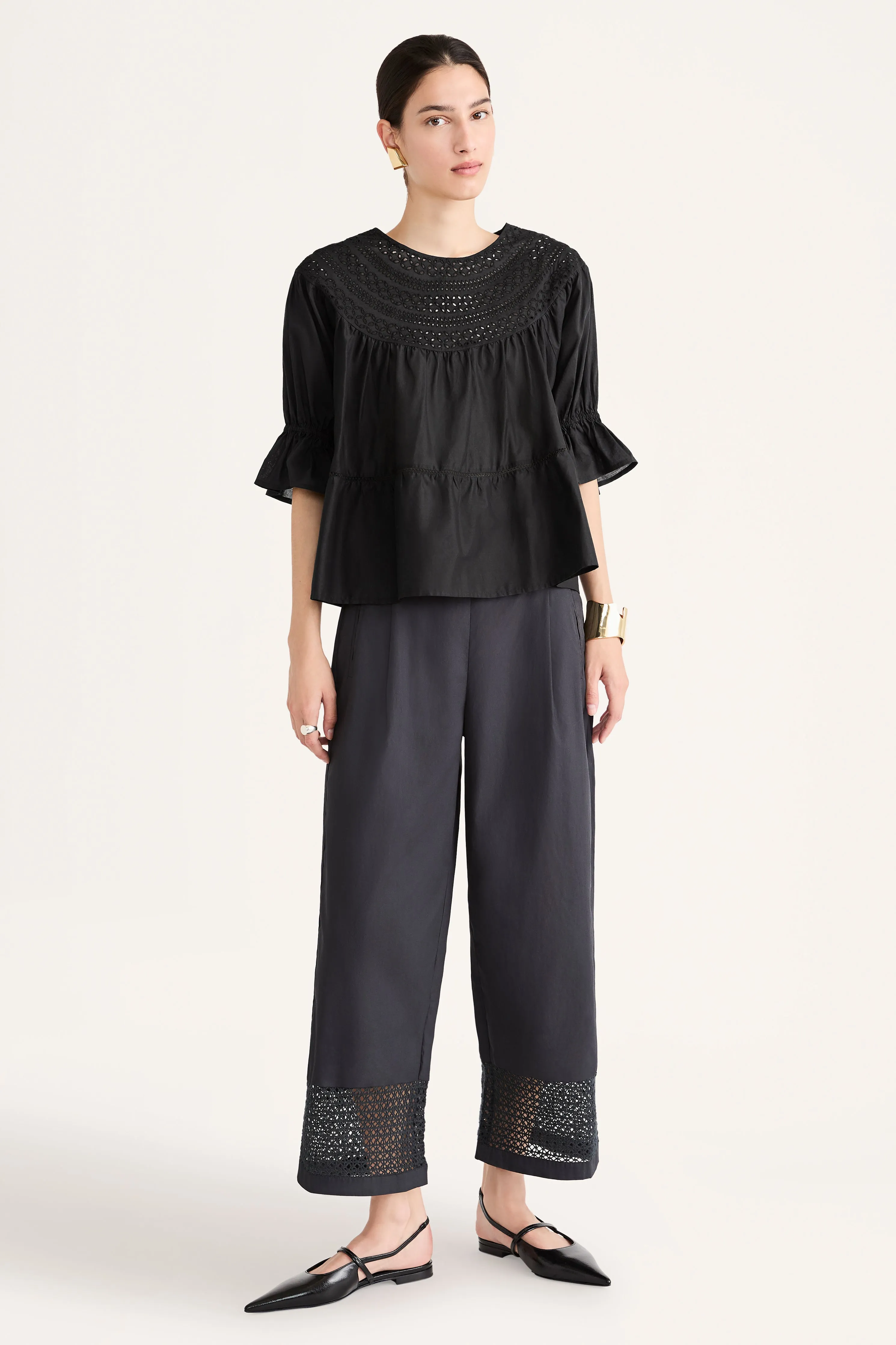 Sol Eyelet Top in Black